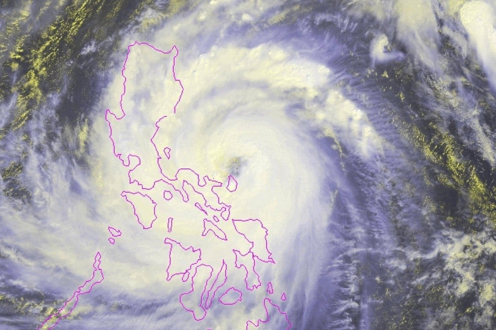 Satellite imagery taken by the US’ National Oceanic and Atmospheric Administration shows Super Typhoon Fung-wong approaching the Philippines on November 9. Photo: NOAA/NESDIS/AFP