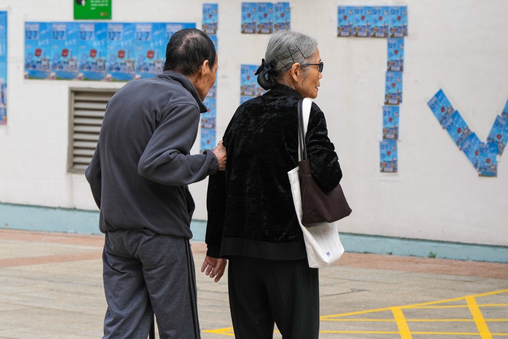 Eldery residents at the polling station at the Boundary Street Sports Centre No 1 in Mong Kok. Photo: Sam Tsang