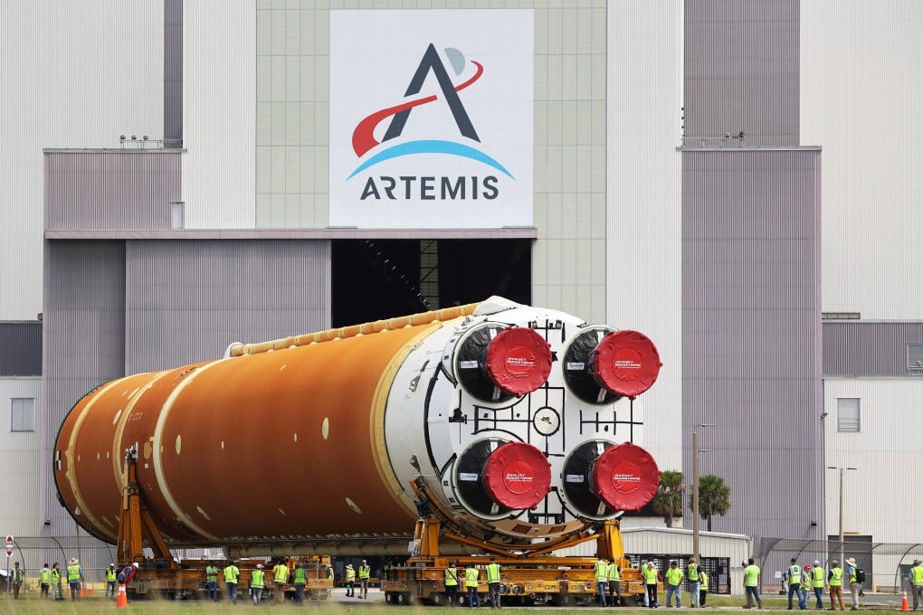 Mike Griffin Kritik Program Artemis NASA Karena Terlalu Kompleks dan Usulkan Strategi China