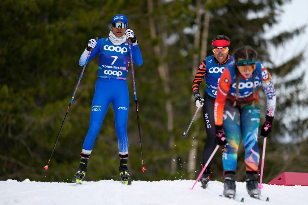 India’s Bhavani Thekkada (left) competing in the 7.5km cross-country qualification race at the Nordic World Ski Championships in Trondheim, Norway in February. Photo: AP