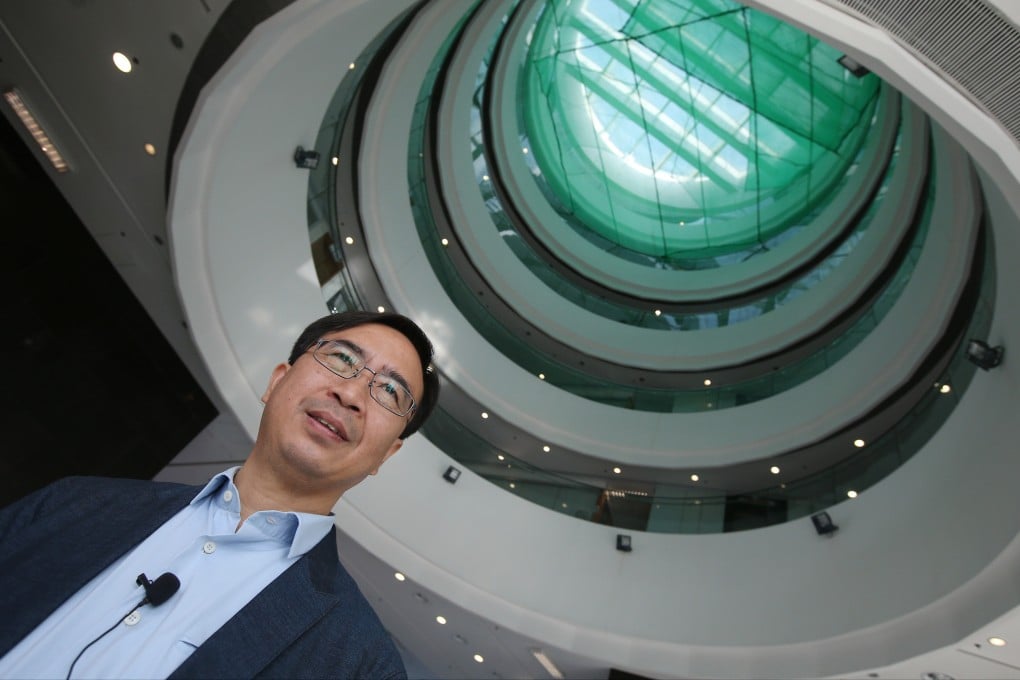 Professor Pan Jianwei of the University of Science and Technology of China delivers a lecture at the Hong Kong University of Science and Technology in September 2016. Professor Pan’s team recently settled a disagreement between Albert Einstein and Nils Bohr. Photo: Dickson Lee