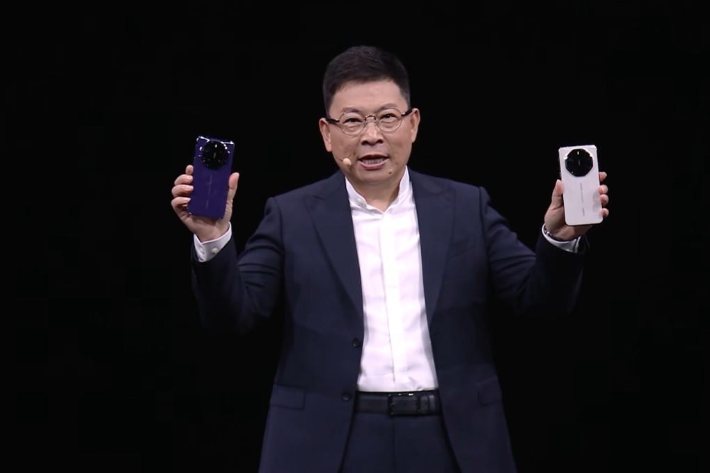 Huawei Bentuk Tim AI Kelas Dunia untuk Ciptakan Model AI Terkuat