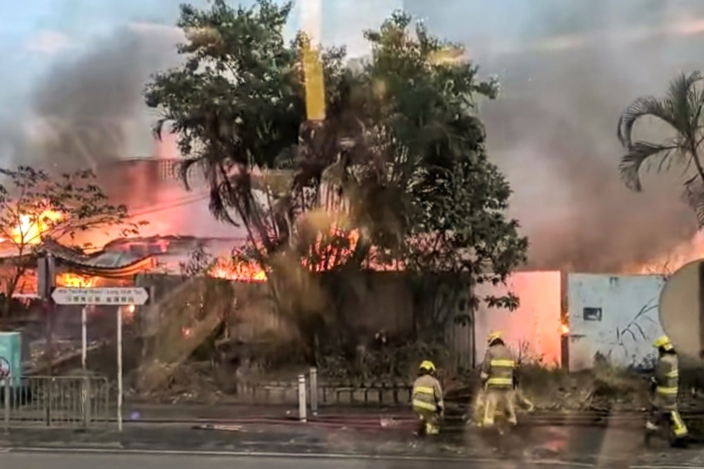 Firefighters respond to the blaze that erupted at a warehouse in Ma Liu Shui San Tsuen on Saturday. Photo: Facebook / Bosco Chu