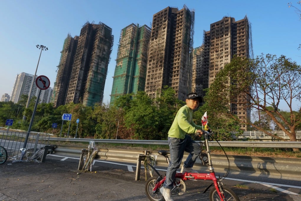 Authorities are prioritising collecting views from displaced Wang Fuk Court residents. Photo: Karma Lo