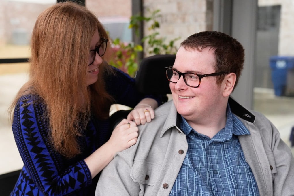 Kaci LaFon (left), who has as Ehlers-Danlos syndrome, a connective tissue disorder, as well as a range of other health issues, married her husband Collin LaFon, who has cerebral palsy, after the pair met on the dating app Dateability. Photo: AP