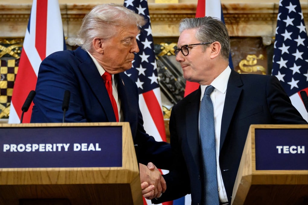 US President Donald Trump and British Prime Minister Keir Starmer at Chequers in Aylesbury, UK in September. On Sunday, the two leaders held a phone call to discuss the war in Ukraine. Photo: Pool via Reuters