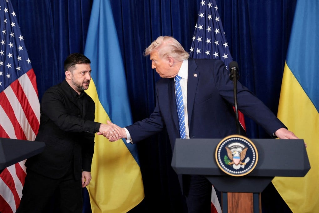 Ukrainian President Volodymyr Zelensky (left) and US President Donald Trump at a press conference after their lunch meeting at Mar-a-Lago in Palm Beach, Florida. Photo: Reuters