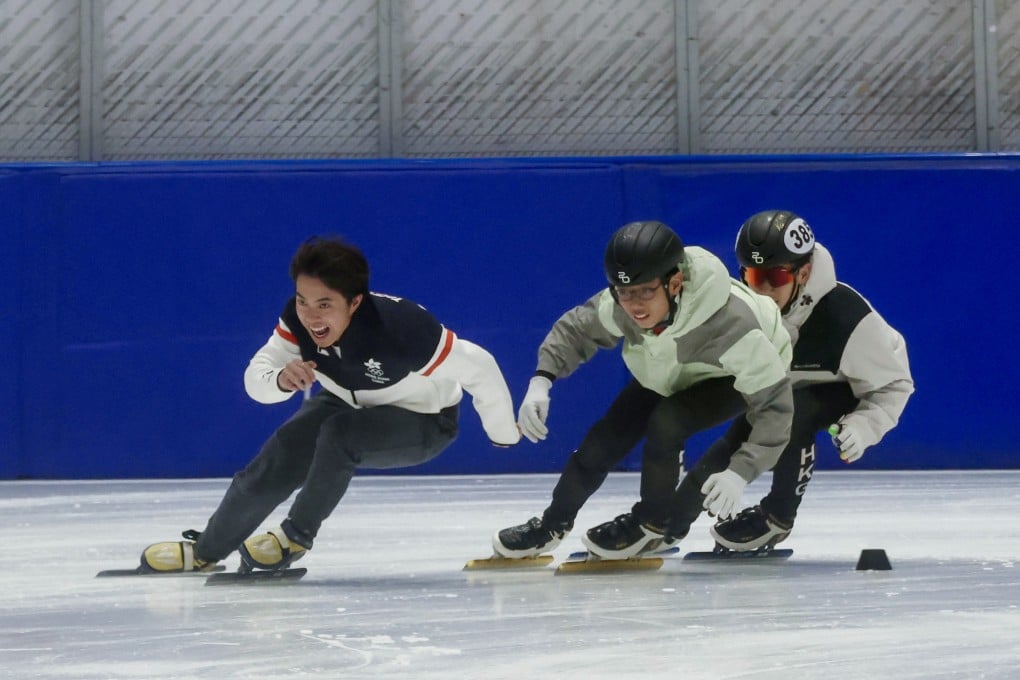 Sidney Chu (front) leads young skaters around DB Ice Rink in Discovery Bay. Photo: Jonathan Wong