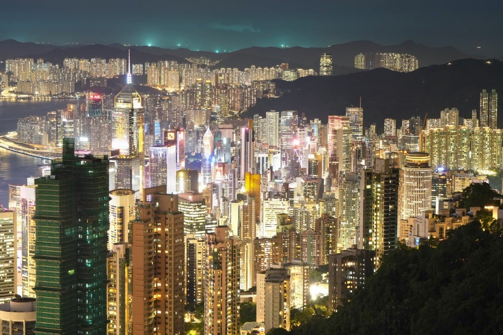 Softer month-on-month mortgage figures highlighted an uneven recovery, with buyers and banks remaining cautious amid a prolonged property downturn. Photo: Sam Tsang