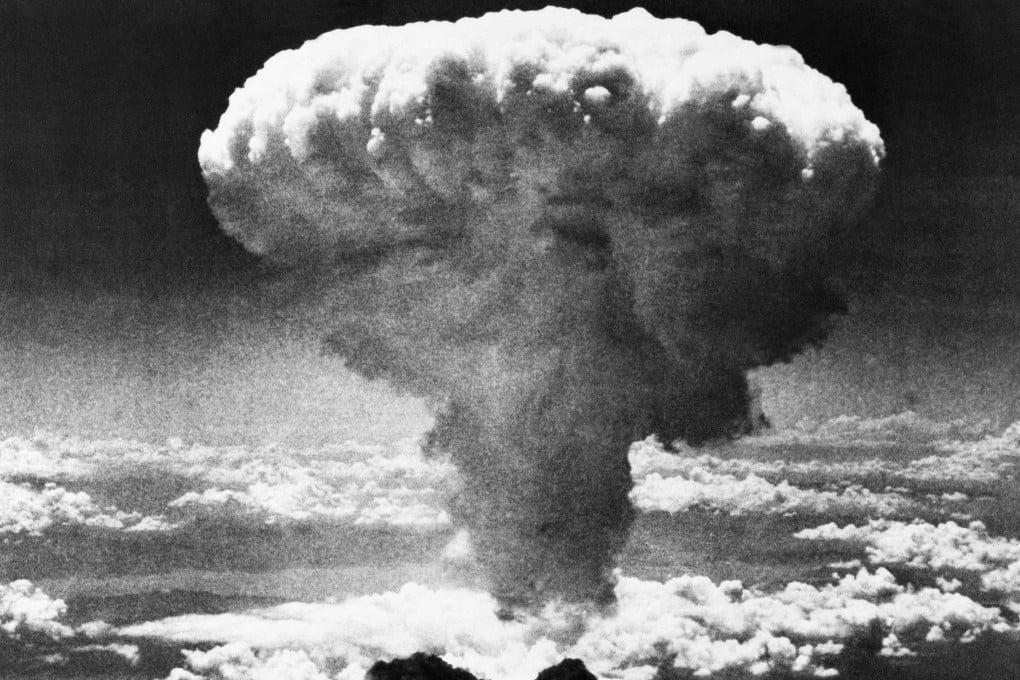 A mushroom cloud rises moments after the US dropped an atomic bomb on Nagasaki, Japan, on August 9, 1945. Photo: AP