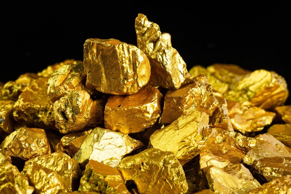 Chinese scientists have found a way to harvest gold from electronic waste in under 20 minutes and at a cost less than a third of the present market price. Photo: Shutterstock