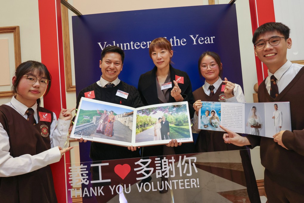 Students and teachers from Buddhist Sum Heung Lam Memorial College collected their award. Photo: Jelly Tse