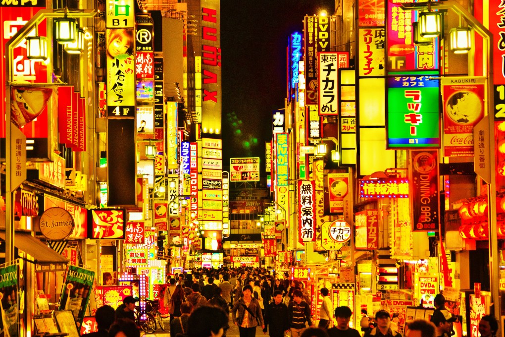 A nighttime street scene in Kabukicho, Tokyo’s most notorious nightlife district, where police say the altercation occurred. Photo: Getty Images