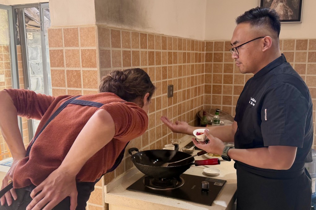 Kang Hui (right) runs a cooking lesson at the Linden Centre in Xizhou, a town located just outside Dali in China’s Yunnan province. Photo: Xiong Yang