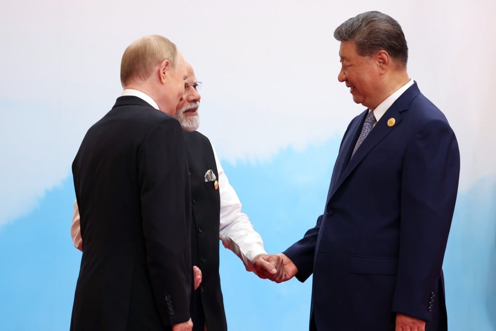(From right) Chinese President Xi Jinping, Indian Prime Minister Narendra Modi and Russian President Vladimir Putin during the Shanghai Cooperation Organisation summit in Tianjin on September 1, 2025. Photo: EPA