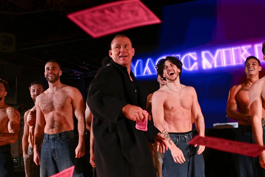 Channing Tatum (centre) throws fake money after announcing plans to bring the “Magic Mike Live” show to New York in October 2026. Photo: Evan Agostini/Invision/AP