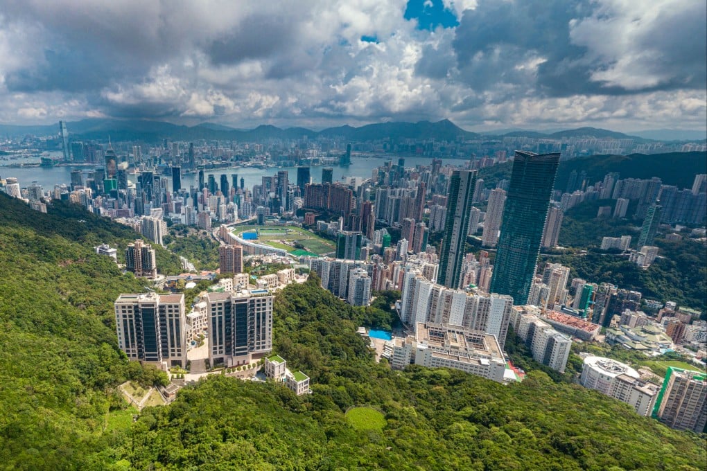 The largest of the luxury deals completed on Monday involved a house at Black’s Link in Wan Chai. Photo: Google Maps
