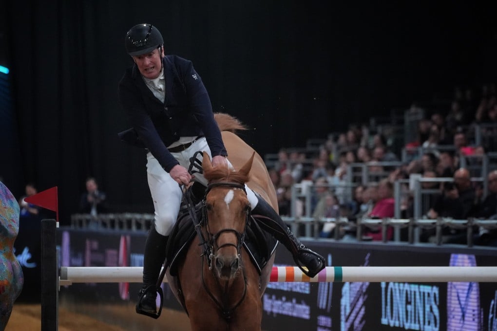 Roger-Yves Bost competes in the The Longines Welcome Stakes at AsiaWorld-Expo. Photo: Elson Li