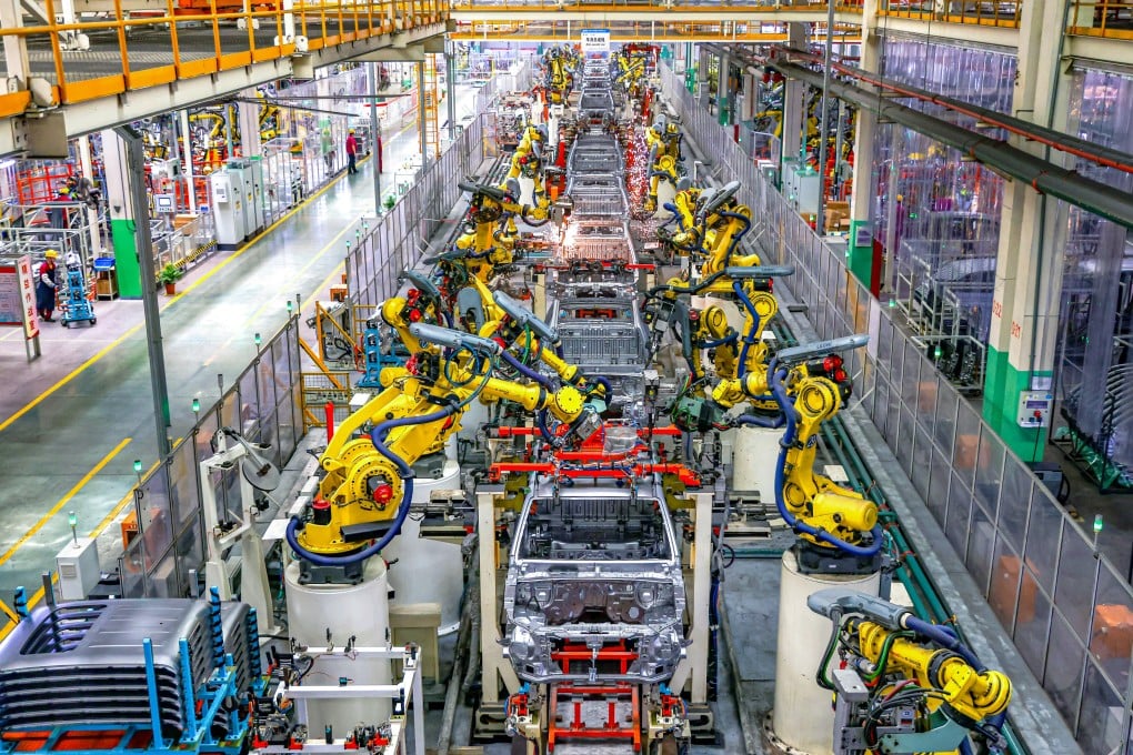 Penjualan Mobil Listrik di Cina Melorot Tajam Karena Insentif Pajak Dicabut