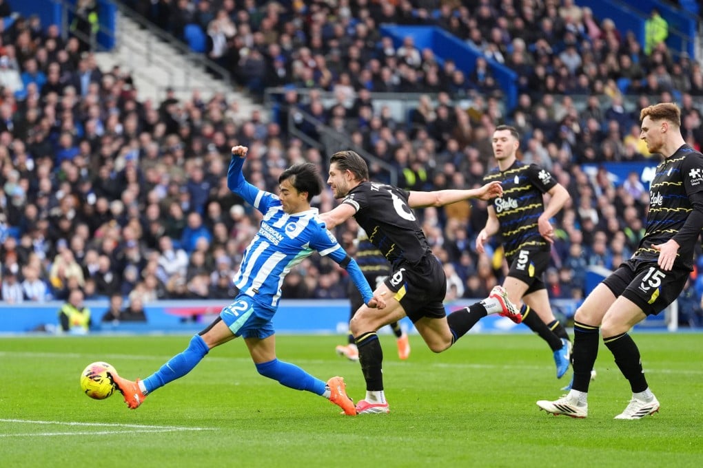 Kaoru Mitoma (left) joined EPL club Brighton from Kawasaki Frontale for just £2.5 million in 2021. Photo: AP