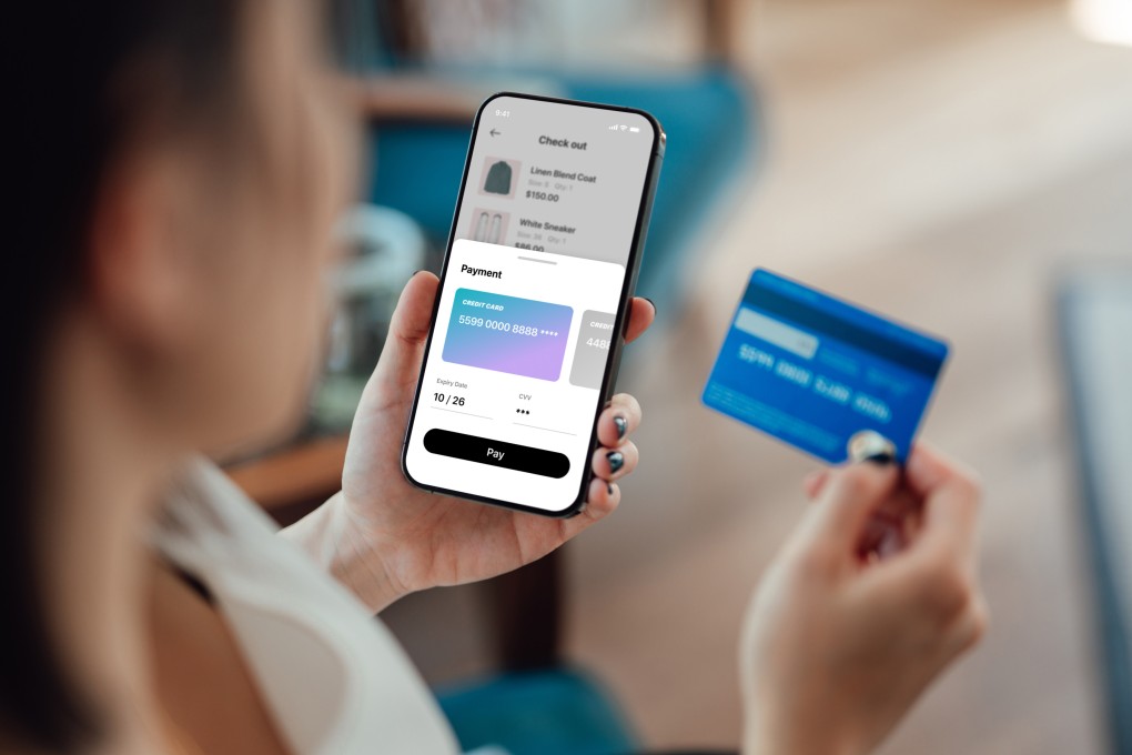 Authorities plan to set up education efforts to educate young people about online shopping scams. Photo: Getty Images