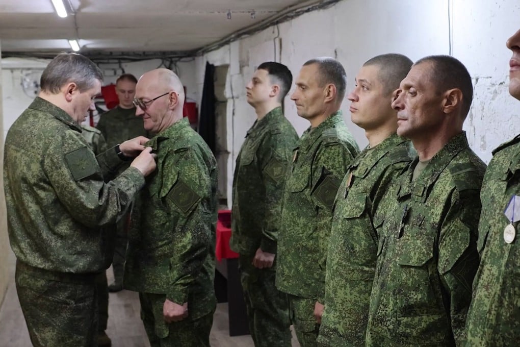 Valery Gerasimov (left), the Russian army’s chief of staff, visits soldiers amid the Russian-Ukrainian conflict. Photo: Russian Defence Ministry via AFP