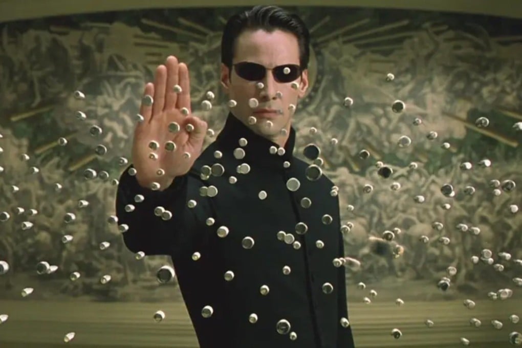 Keanu Reeves in The Matrix. If given the choice, we should all take the blue pill and return to our “delusion”, says Daniel Yon, an experimental psychologist and cognitive neuroscientist at the University of London in the UK. Photo: Warner Bros