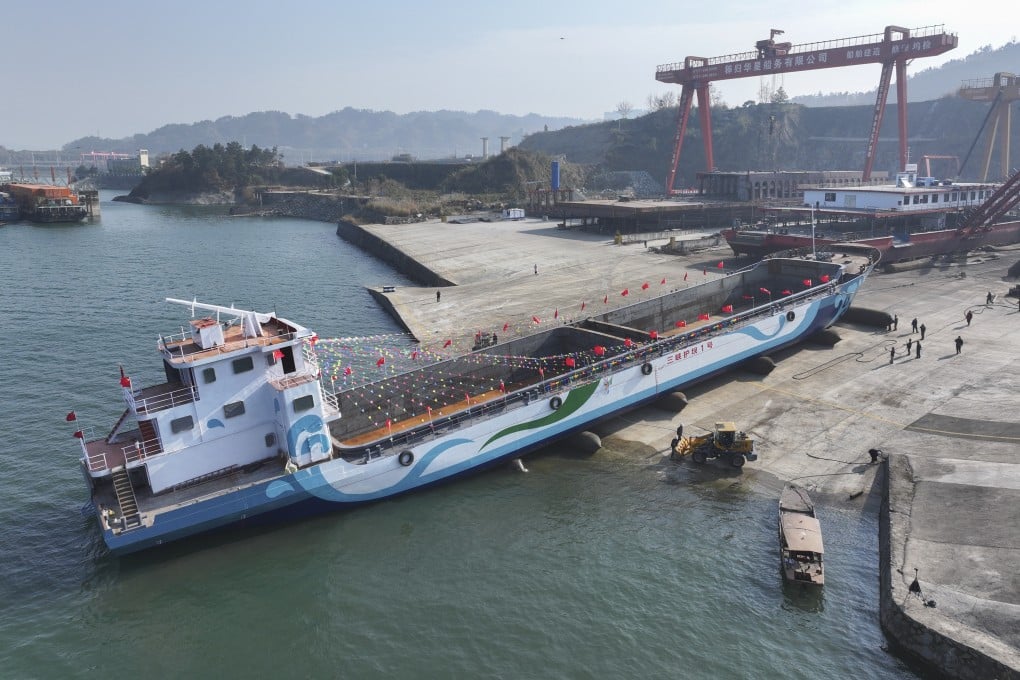 China is building electric cargo ships to decarbonise the nation’s waterways. This December 2024 image shows the nation’s first “clean drift transfer” ship, which is a zero-emission vessel designed to collect floating debris and waste from rivers, lakes or coastal areas. Photo: Getty Images
