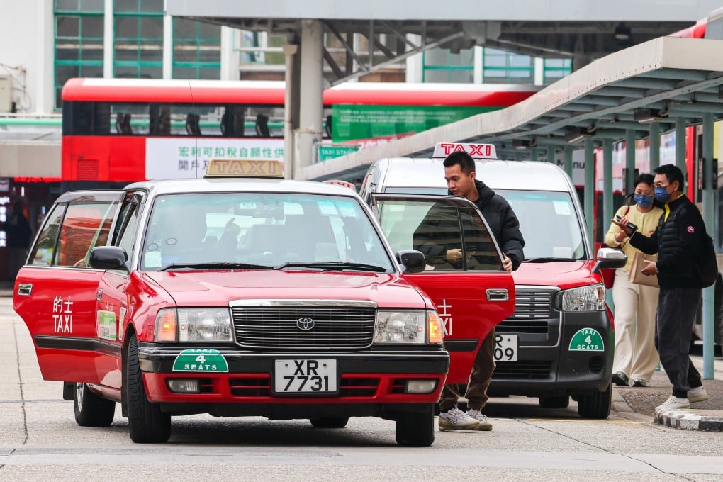 Authorities have stipulated that cabbies must offer at least one QR code option alongside a non-scanning alternative. Photo: Jelly Tse