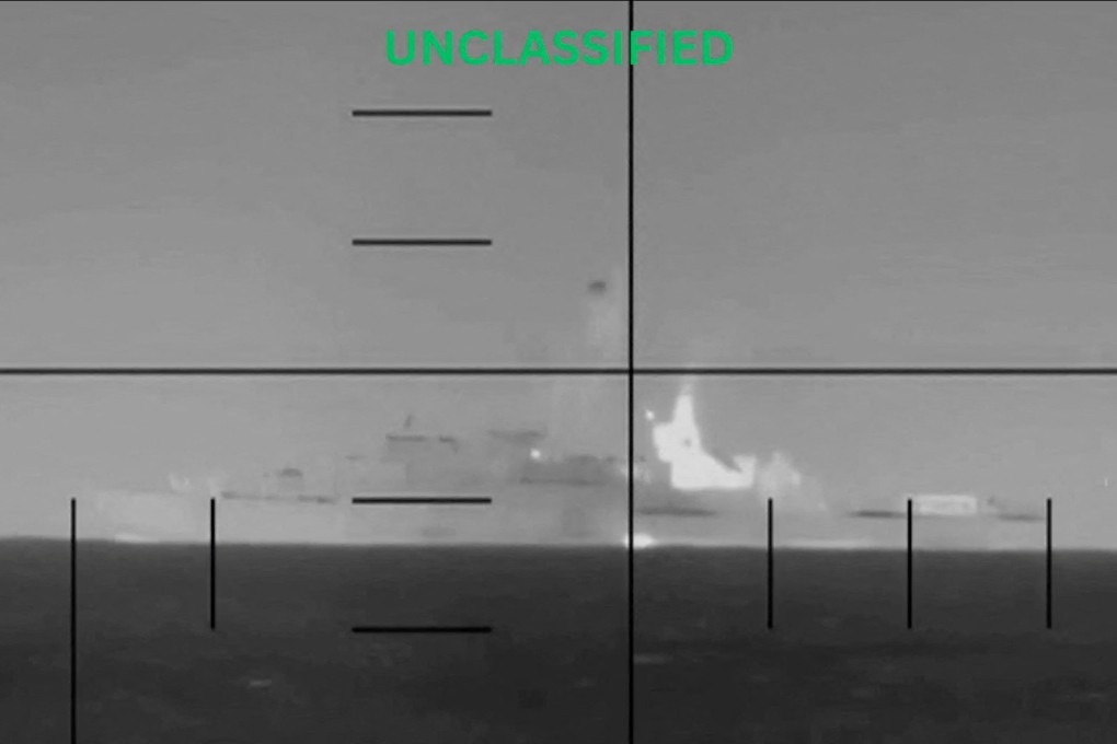 A US submarine sank an Iranian warship off the southern coast of Sri Lanka on Wednesday. Photo: US Department of Defence via Reuters