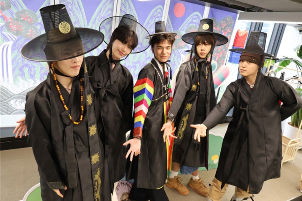 Foreign tourists in Seoul pose in Saja Boys costumes from the Netflix animation KPop Demon Hunters. Photo: courtesy of Seoul Metropolitan Government