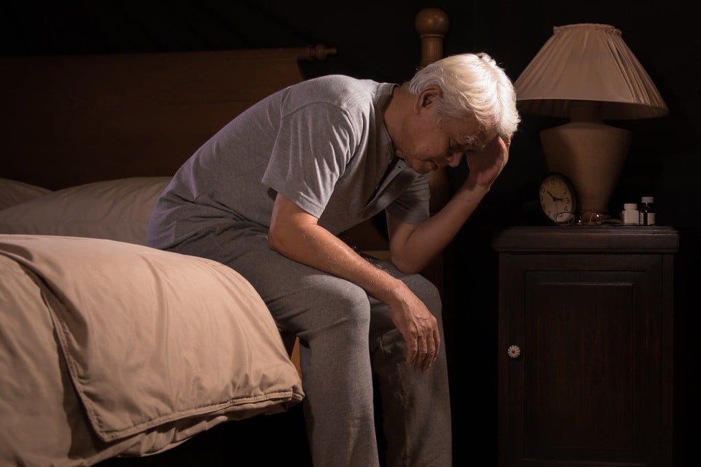 Impaired sleep can be an early sign of dementia, which can hasten cognitive decline. Here are other signs of the disease to look out for in your loved ones. Photo: Shutterstock