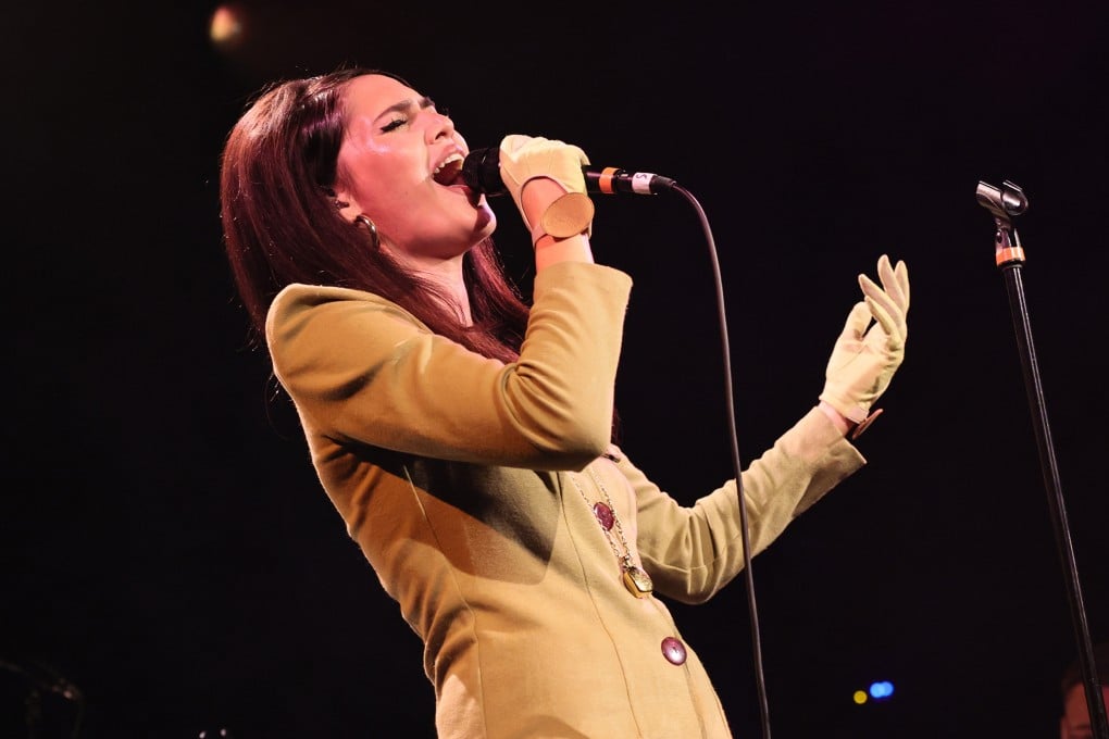 British singer Sienna Spiro performs onstage at Warsaw, in New York, on October 15, 2025. Photo: TNS