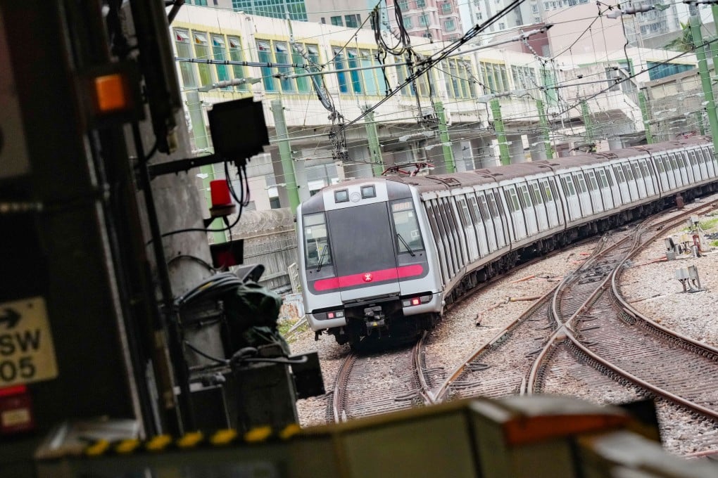An MTR train at Tsuen Wan station. Photo: Jelly Tse