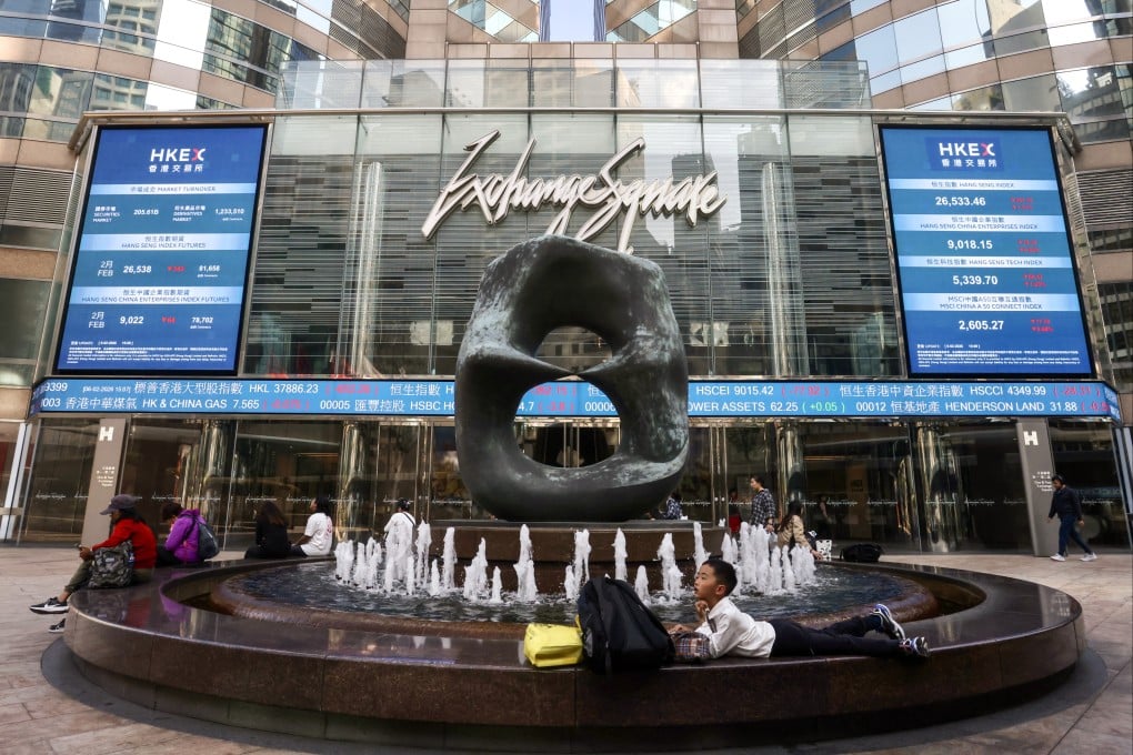 Hong Kong stock continued to fall on Friday. Photo: Jonathan Wong