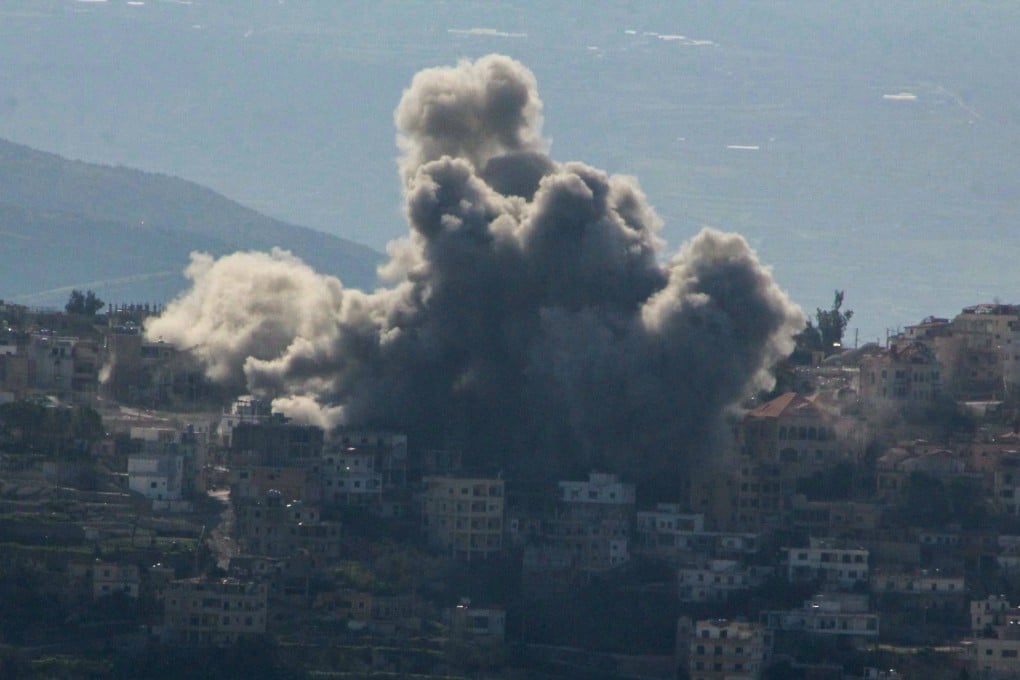A plume of smoke rises from the site of an Israeli air strike in the southern Lebanese village of al Khiam on March 6, amid the US-Israeli war on Iran. Photo: AFP