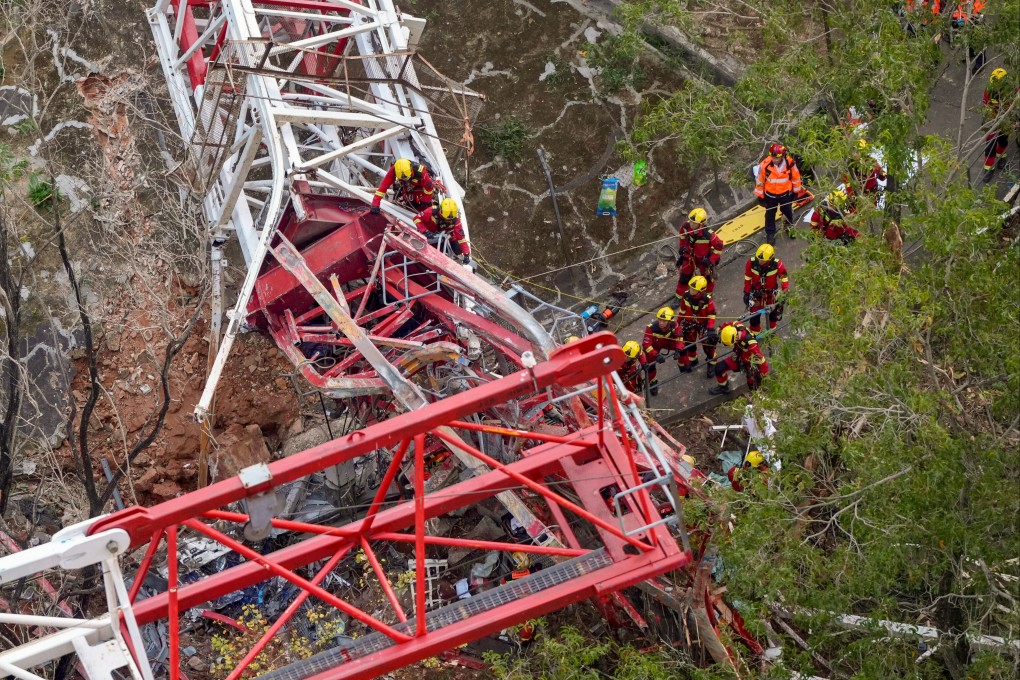Resce workers at the construction site in Kwai Chung. Photo: Sam Tsang