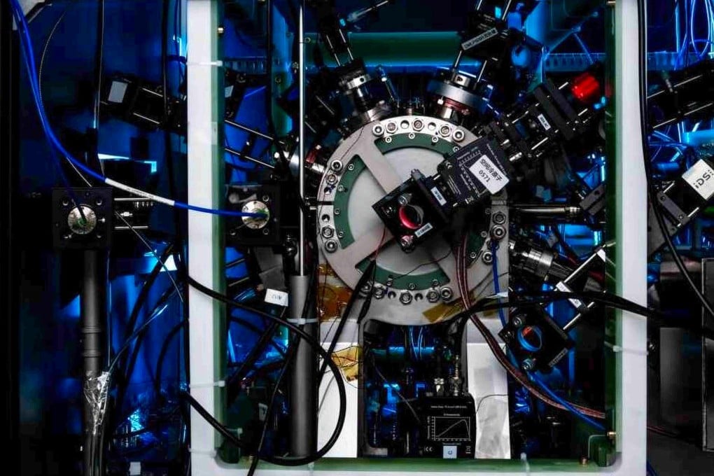 Researchers from University of Science and Technology of China in Hefei have built this strontium optical lattice clock. Photo: CCTV