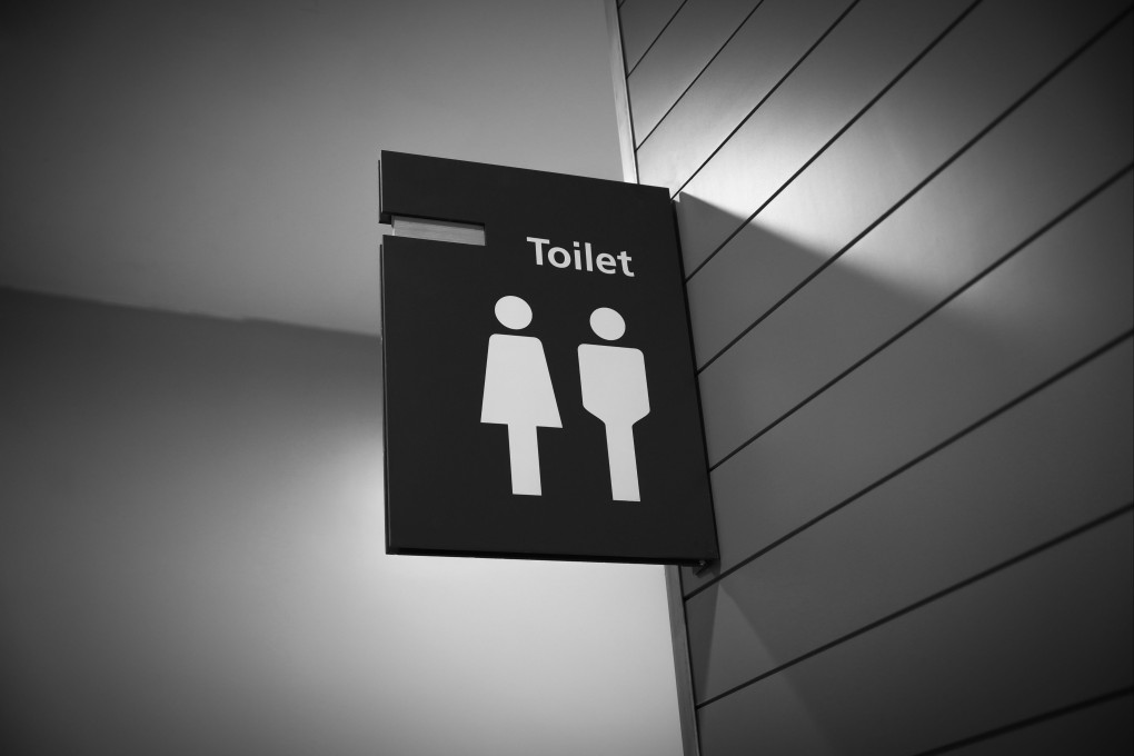 A South Korean cafe is facing backlash over restroom fees and access rules amid hygiene concerns. Photo: Shutterstock