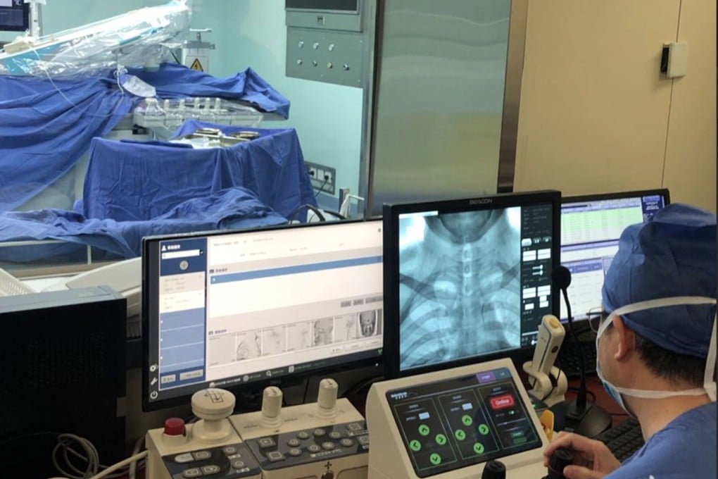 Robot Bedah Otak Pertama di Dunia Percepat Prosedur dan Kurangi Radiasi Dokter