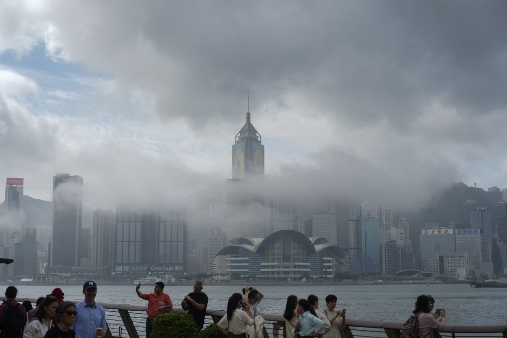 Foggy and humid weather at the waterfront in Tsim Sha Tsui earlier this month. In the week from Thursday onwards, relative humidity will range between 65 per cent and 95 per cent, according to the weather forecaster. Photo: Sam Tsang