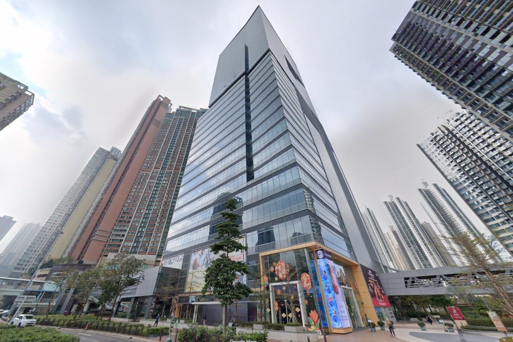 The accident took place at 88 Yueng Uk Road in Tsuen Wan. Photo: Google