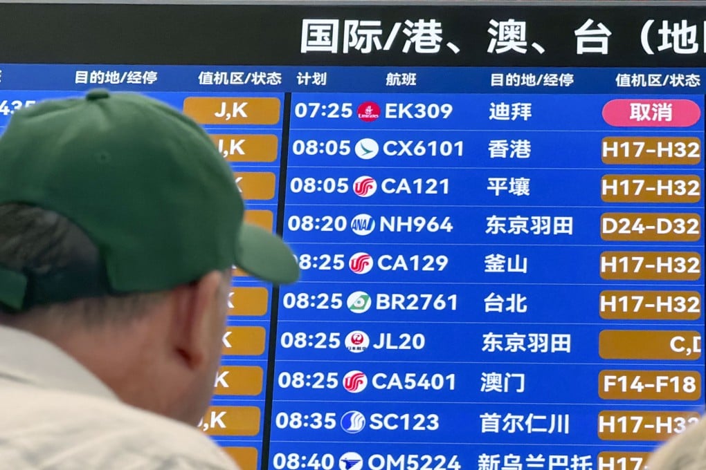 A flight route between Beijing and Pyongyang has resumed. An Air China flight leaves Beijing on Monday morning and returns from North Korea around noon the same day. Photo: Kyodo