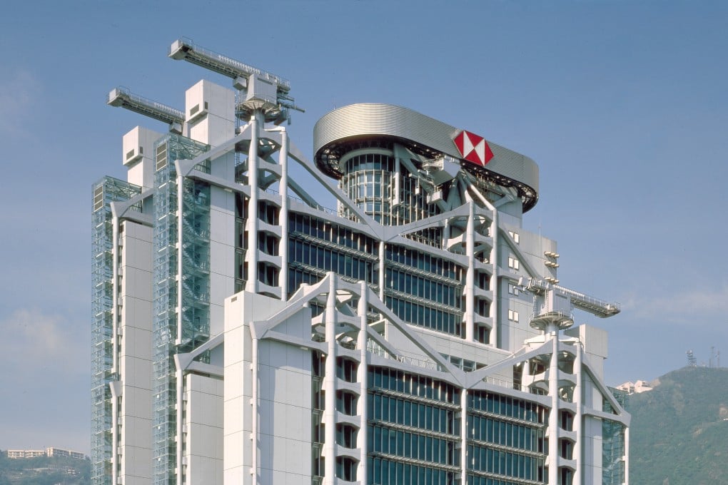 The summit of Norman Foster’s HSBC Main Building in relief against The Peak, 1986. Photo: Ian Lambot