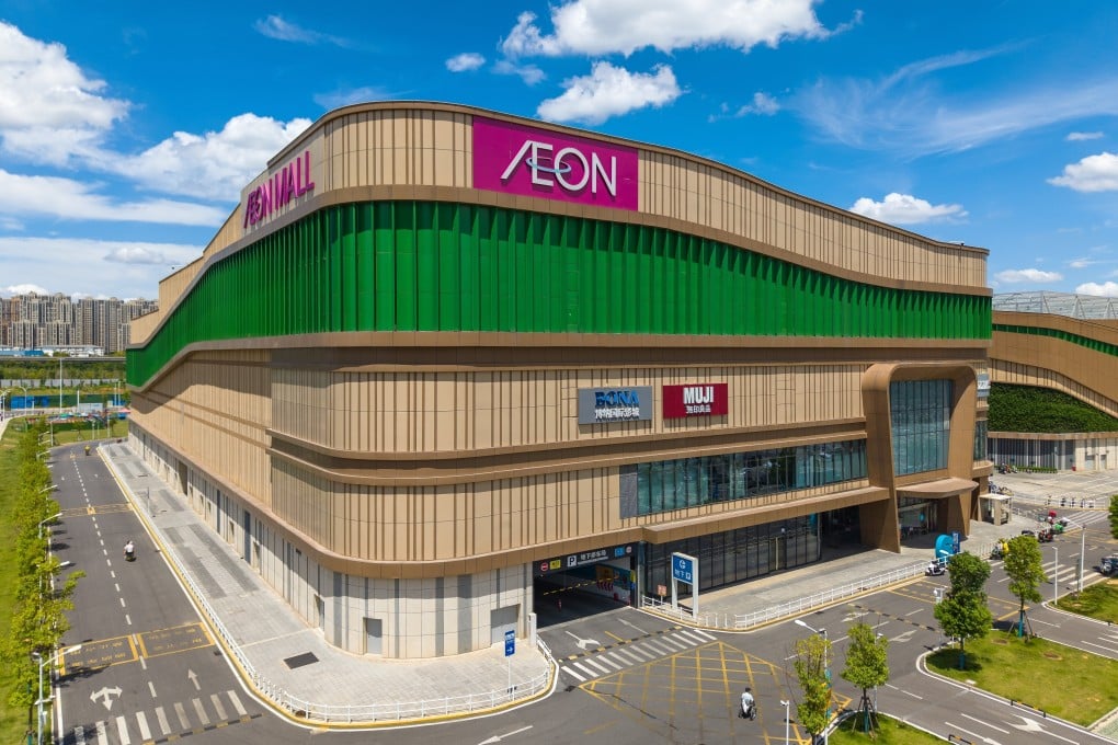 Analysts say Japanese retailers must adapt more quickly to China’s evolving retail landscape. Photo: Shutterstock