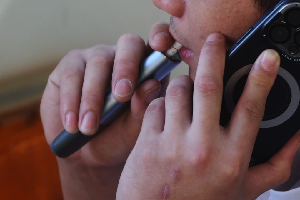 A man vaping in Admiralty on September 12, 2025. Photo: Edmond So