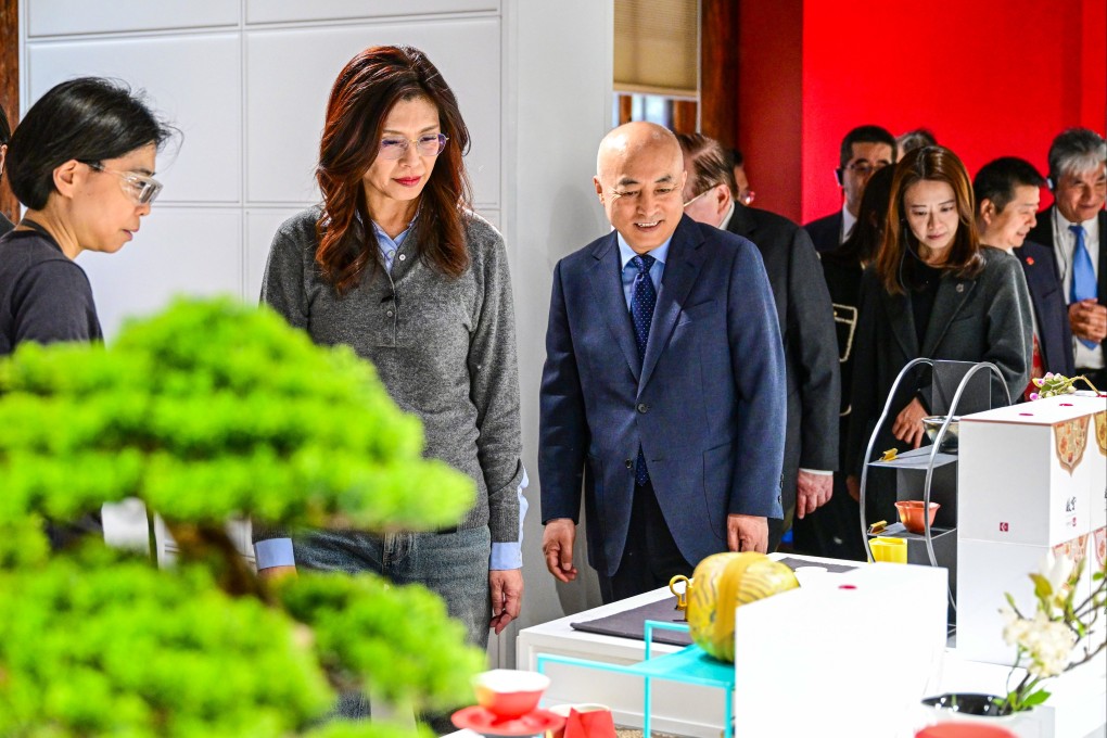 KMT leader Cheng Li-wun tours the Palace Museum in Beijing’s Forbidden City. Photo: Xinhua
