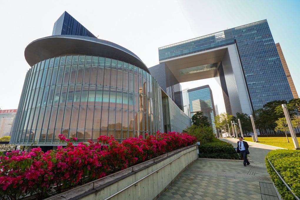 Government headquarters (background) and the Legislative Council building in Admiralty. Photo: Eugene Lee