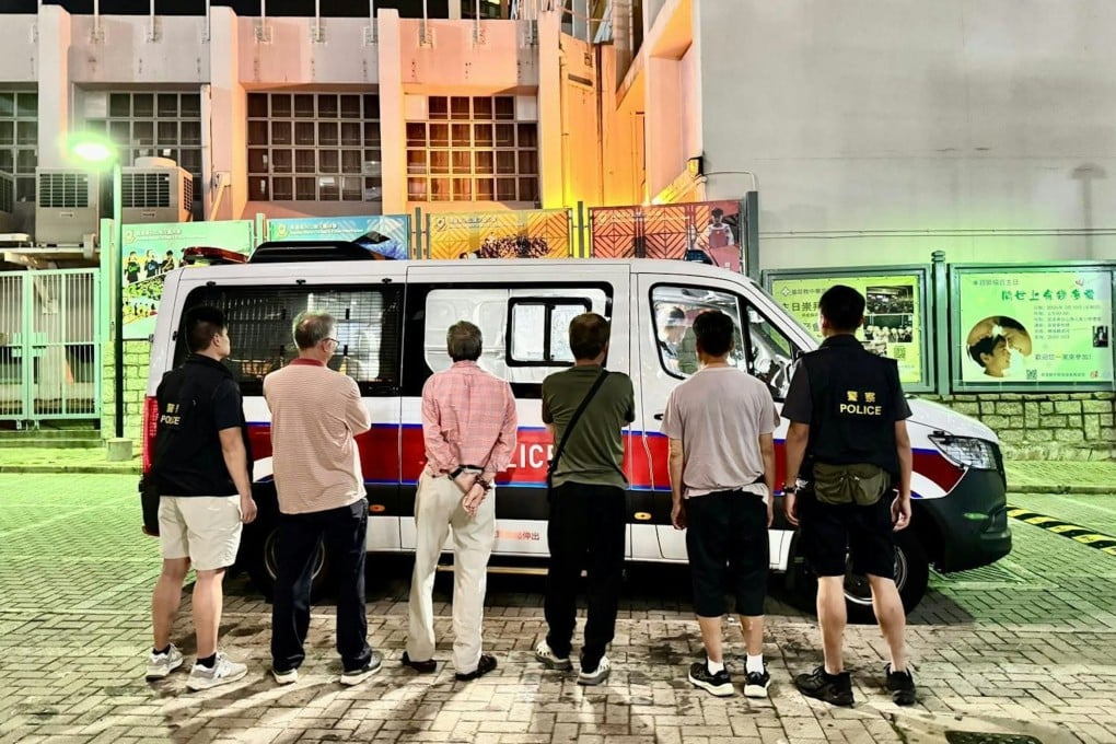 Eight suspects – seven men and a woman, aged between 53 and 76 – were arrested in Chung On Estate. Photo: Handout