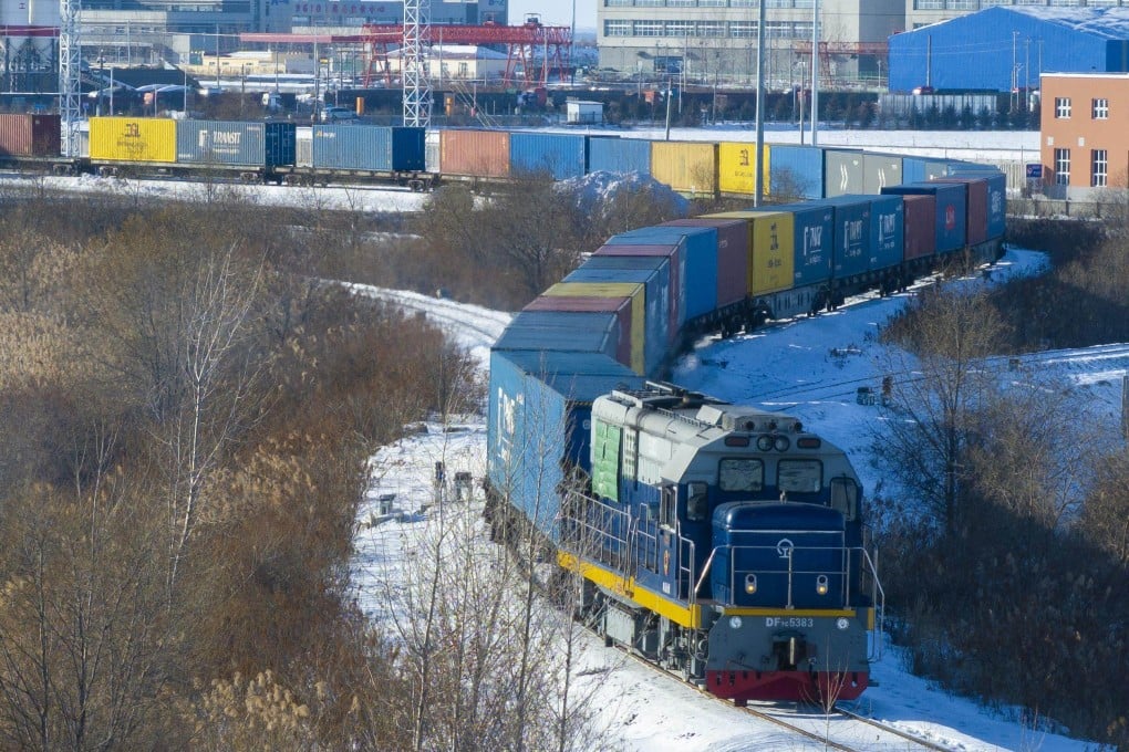 A China-Europe goods train departs from Tongjiang, Heilongjiang province, on December 9, 2025. Photo: Xinhua